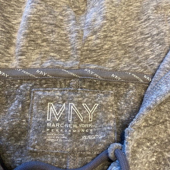 Front Lace up sweater - Picture 3 of 4